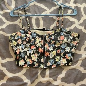 Rib halter Tanks